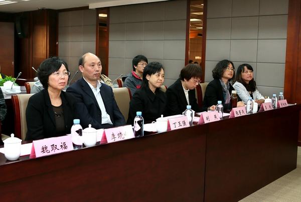 2014年度江南大学“卡特彼勒奖助学金”签约仪式暨客座教授聘任式举行